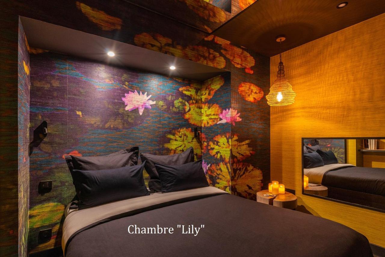 Love Hotel Avec Nuit Insolite Au Dandy Et Jacuzzi Privatise (Adults Only) Париж Экстерьер фото